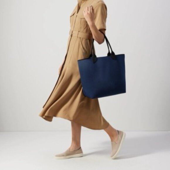 Rothy's The Lightweight Tote Poppy NWT - Picture 6 of 6